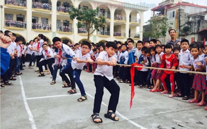 Hình ảnh minh họa chân thực về trận kéo co (Nguồn: internet)