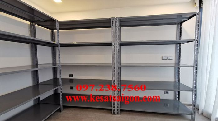 Bộ sưu tập kệ sắt đa năng chất lượng từ Kệ Sắt Sài Gòn