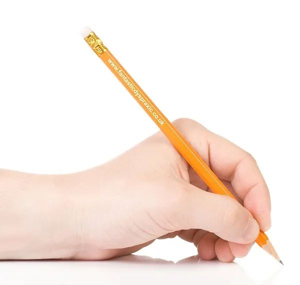 Hình ảnh minh họa sinh động về đồ dùng học tập (Nguồn: Thư viện hình ảnh giáo dục)
