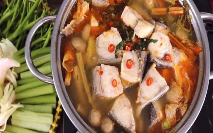 Lẩu cá đặc sản - Tinh hoa ẩm thực sông nước