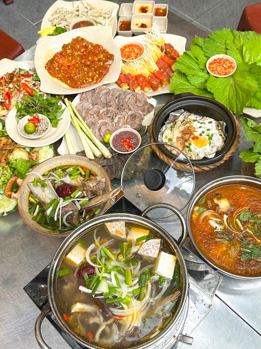 Góc nhìn chân thực về trải nghiệm ẩm thực Lẩu Bò Vũ Lộc