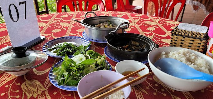 Không gian ấm cúng và những món ngon đặc trưng tại Thiên Nga