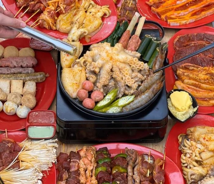 Hình ảnh buffet hải sản tươi sống tại Vườn Nướng BBQ
