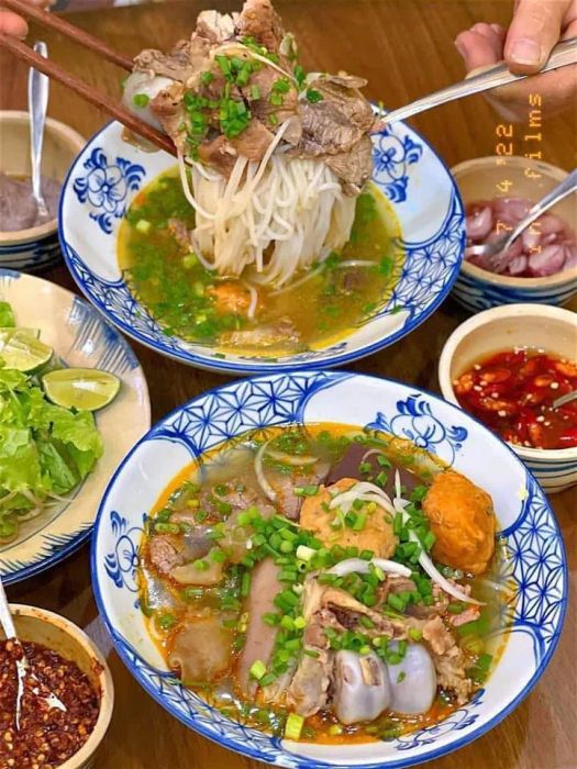 Bún Bò Huế chính gốc Quán Hạnh ảnh 2