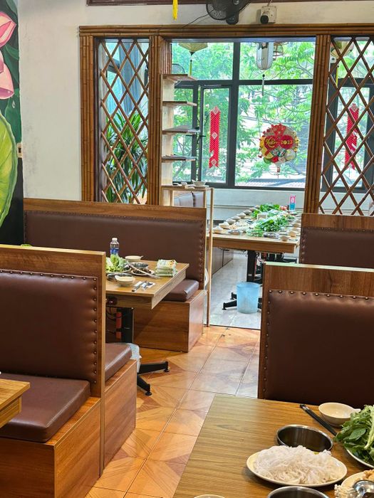 Thực đơn buffet lẩu chay đa dạng tại Liên Hương Vegan