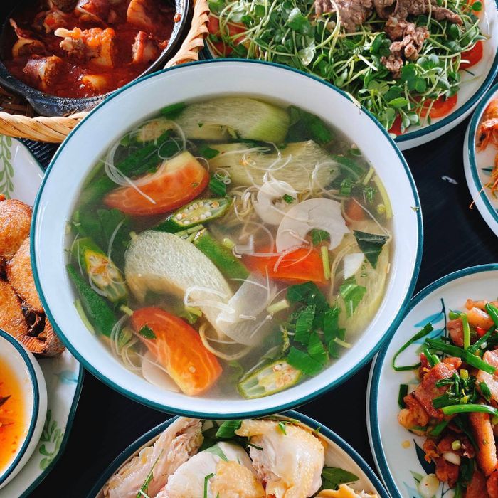 Những món ngon đặc trưng được trình bày đẹp mắt