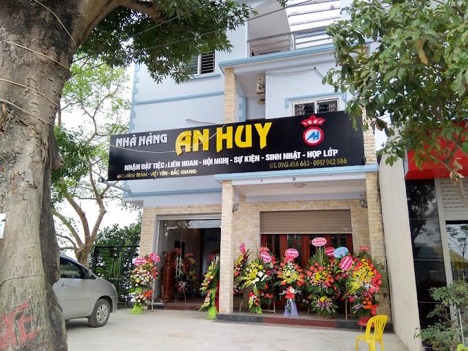 Không gian sang trọng tại nhà hàng An Huy