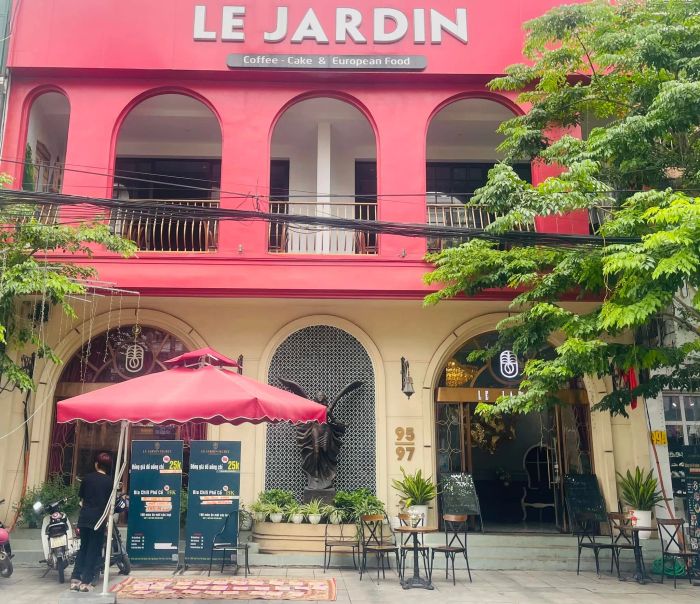 Góc sống ảo đẹp mắt tại Le Jardin