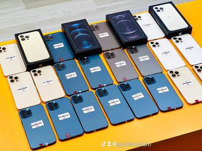 Hình ảnh showroom Tuệ Lâm Apple