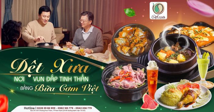 Hình ảnh những niêu cơm vàng ươm hấp dẫn tại Cơm Dệt Xưa