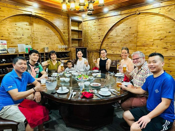 Hình ảnh Nhà hàng Cường Liên Vị Biển số 1