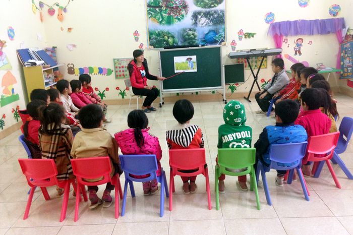 Hình minh họa sinh động về lớp học mầm non (Nguồn: Internet) ảnh 1