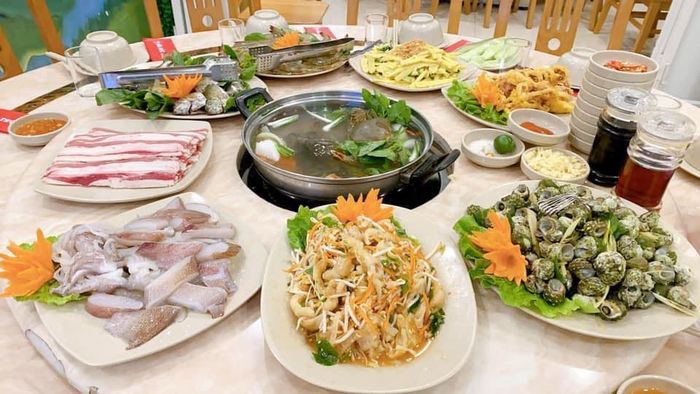 LẨU ĐỨC TRỌC QUẢNG NINH ảnh 3