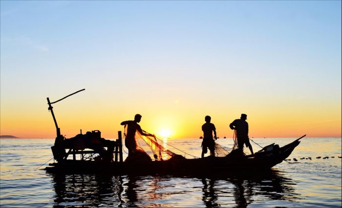 Ảnh minh họa về vẻ đẹp làng quê ven biển