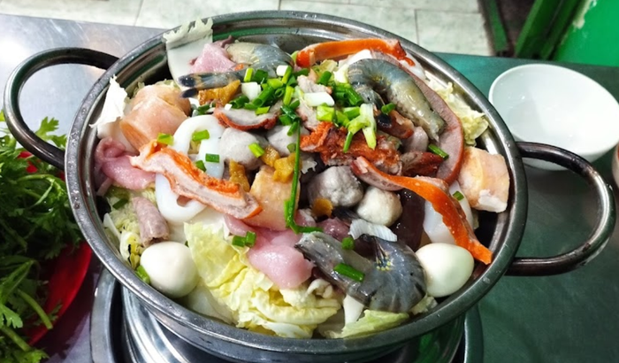 Quán Lẩu Quốc Tế ảnh 1
