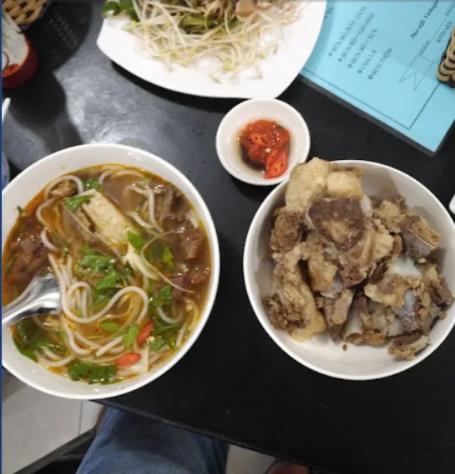 Bún bò Huế Hoa Tiên hình ảnh 2