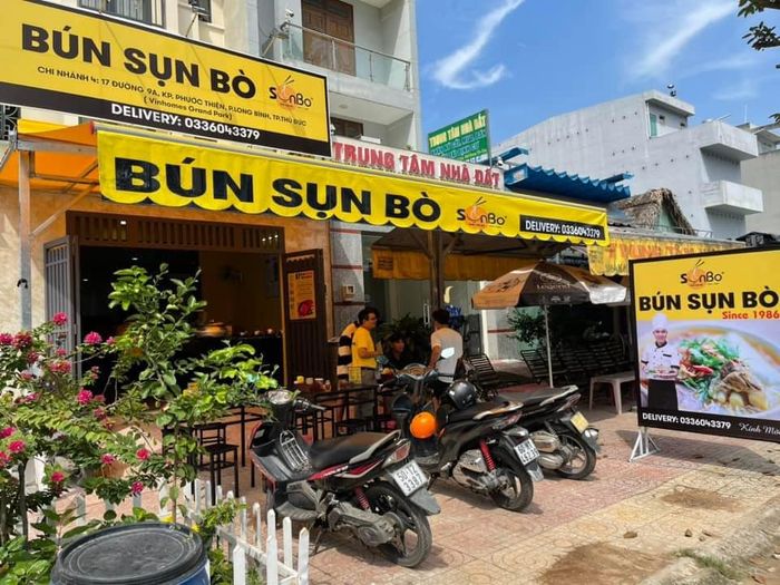 Hình ảnh tô bún Sụn Bò - SUNBO bốc khói nghi ngút