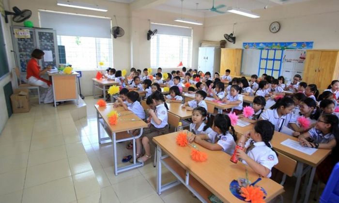 Ảnh minh họa từ nguồn internet, mang đến cái nhìn sinh động về bối cảnh, tạo sự kết nối mạnh mẽ với người xem qua từng chi tiết được phác họa tinh tế.