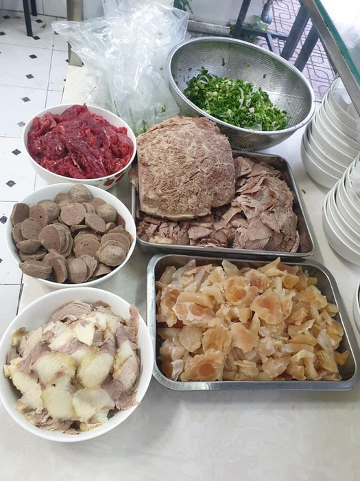 Hình ảnh Phở Ngọc - Tô phở Nam Định chuẩn vị