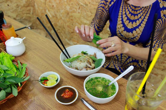Hình ảnh món phở khô độc đáo tại Hoa Pơ Lang