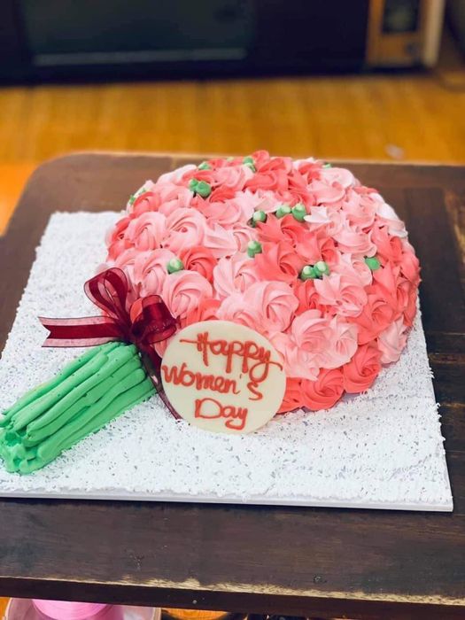 Bộ sưu tập bánh kem nghệ thuật đa dạng tại Tiệm Bánh Duyên Híipp