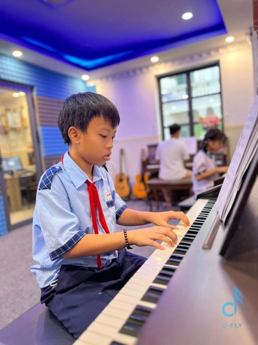 C-FLY Music Center – Không gian học nhạc chuyên nghiệp (ảnh 1)
