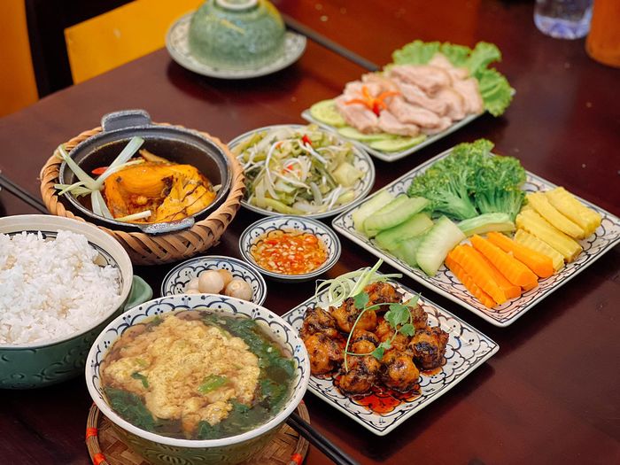 Nón Lá Restaurant hình ảnh 2
