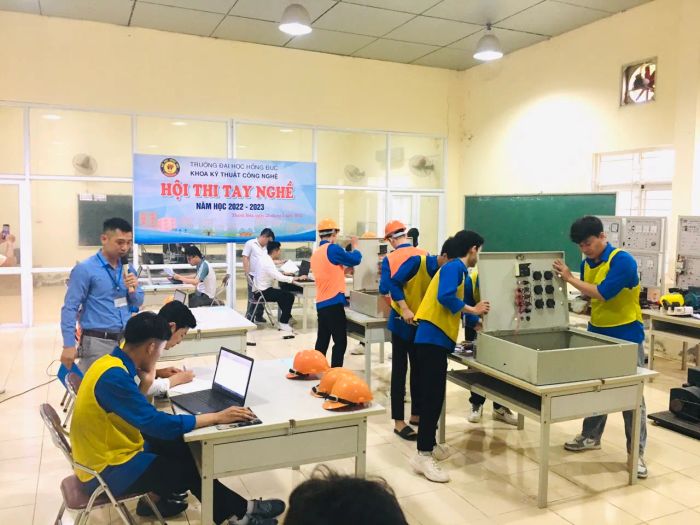 Hình ảnh Trường Đại học Hồng Đức 2