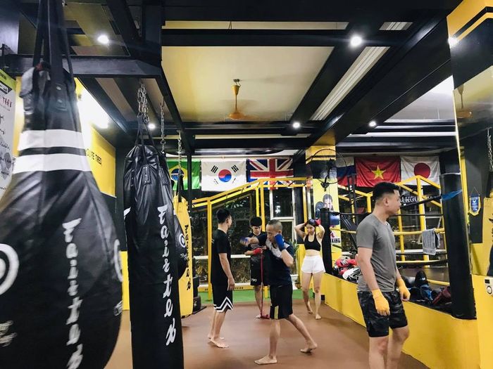 Hình ảnh không gian tập luyện tại UKC Fitness