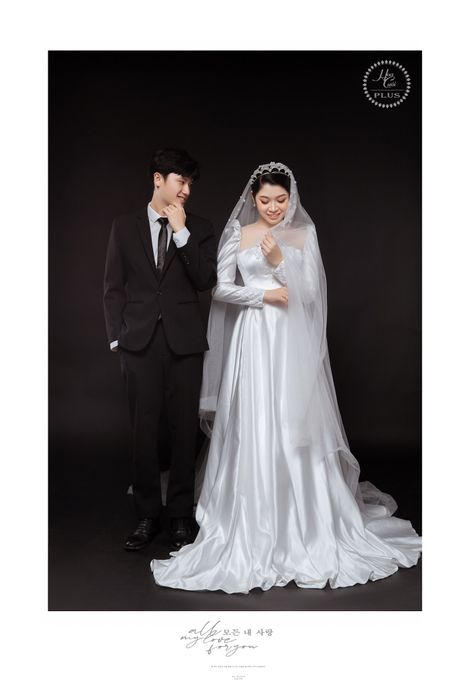 Những thiết kế váy cưới ấn tượng tại HOA CƯỚI Plus