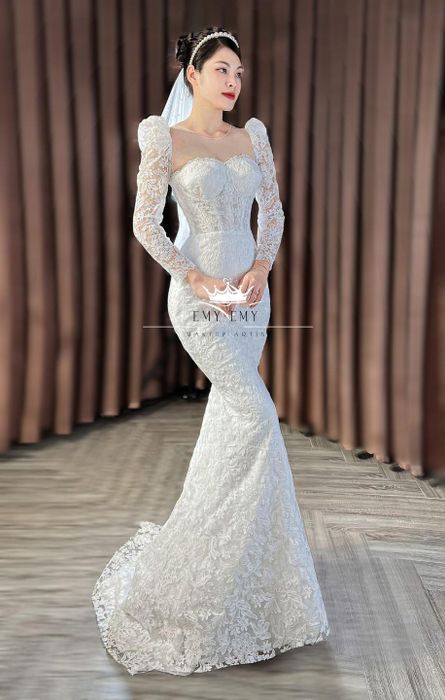 BST váy cưới mới nhất tại Emy Bridal