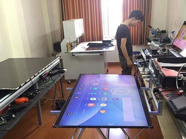 Hình ảnh hệ thống máy móc hiện đại tại Điện Máy Anh Mão
