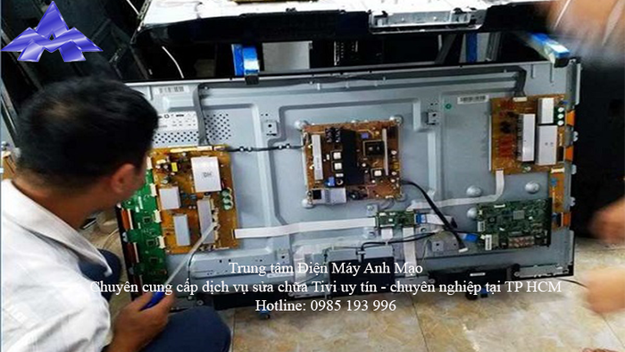 Hình ảnh quy trình sửa chữa chuyên nghiệp tại Điện Máy Anh Mão