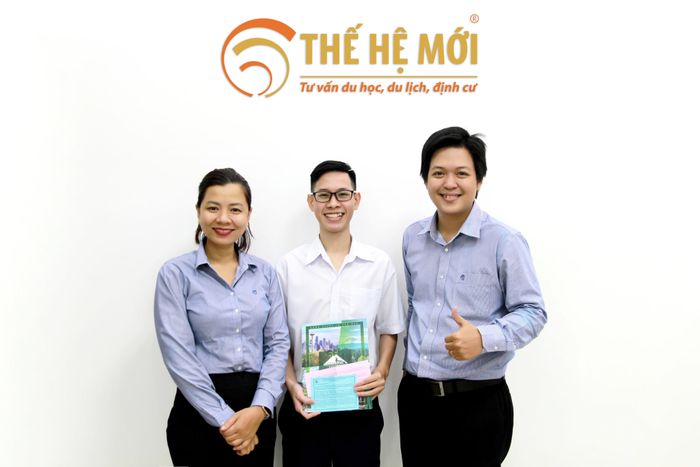 Hình ảnh không gian tư vấn chuyên nghiệp tại Thế Hệ Mới