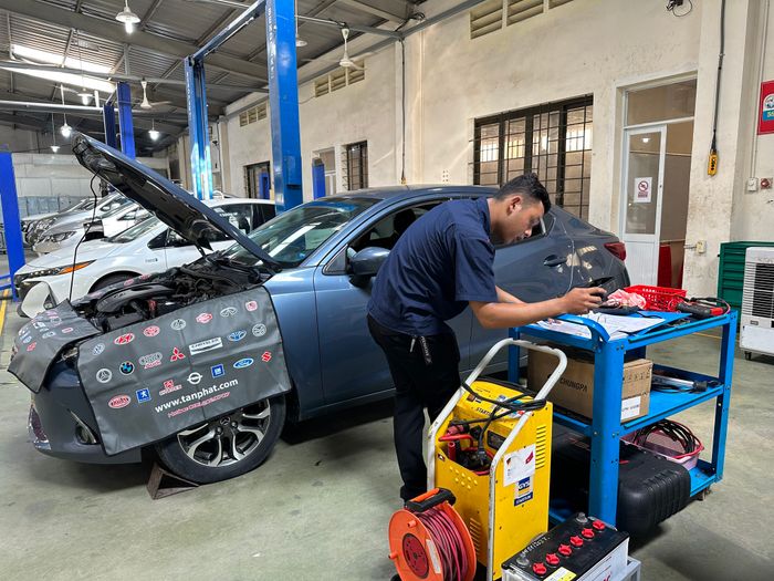 Hình ảnh khuôn viên xanh mát tại Trường Cao Đẳng Kỹ Nghệ II