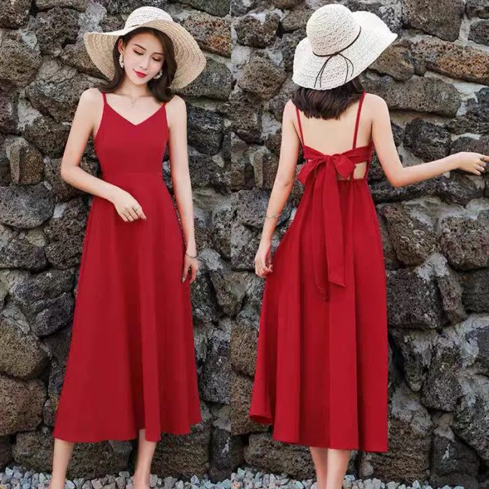 Váy hai dây nữ tính - Ảnh 2