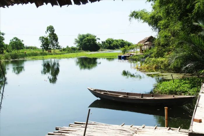 Hình ảnh minh họa đặc sắc: Chân dung ông Hai - biểu tượng tình yêu quê hương đất nước