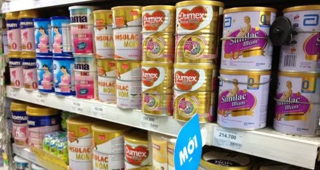 Hình ảnh sản phẩm Dumex tại thị trường Việt Nam