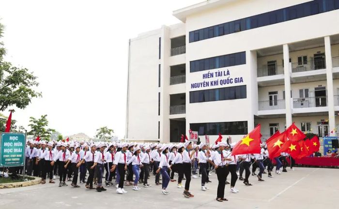 THCS Nguyễn Cao - Hình Ảnh 2