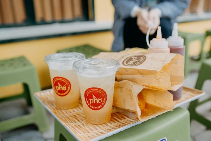 Bánh mì Phố - Tinh hoa ẩm thực đương đại