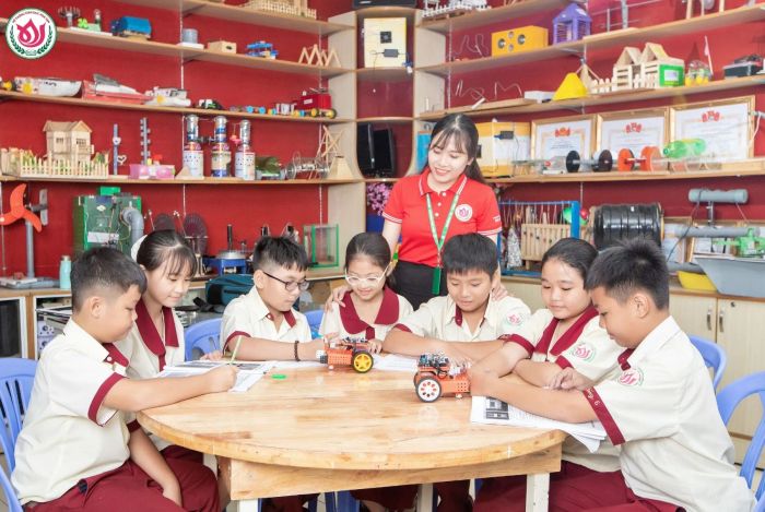 Trường Tiểu học – THCS - THPT Hoa Sen ảnh 2