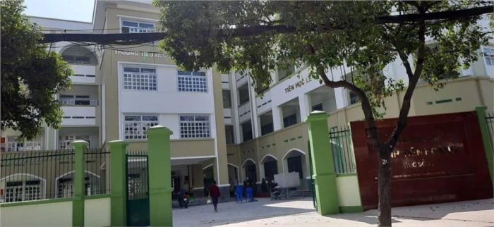 Trường Tiểu học Đinh Tiên Hoàng ảnh 1