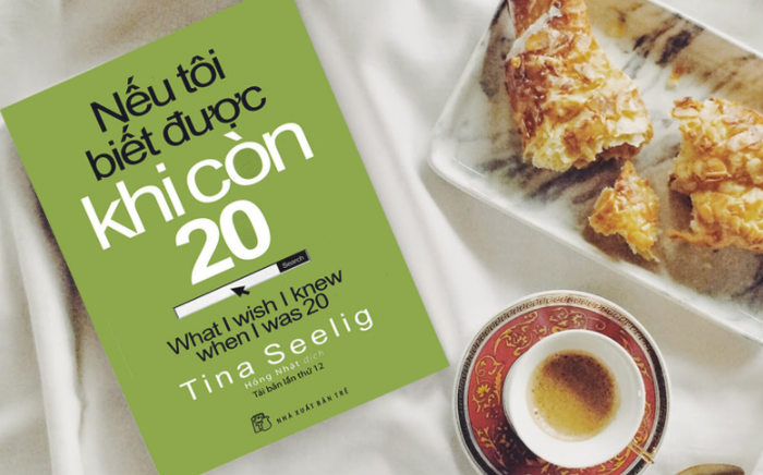 Hình ảnh bìa sách <i>Nếu Tôi Biết Được Khi Còn 20</i> - Tác phẩm truyền cảm hứng của Tina Seelig với thiết kế trẻ trung, phù hợp với đối tượng độc giả trẻ tuổi.