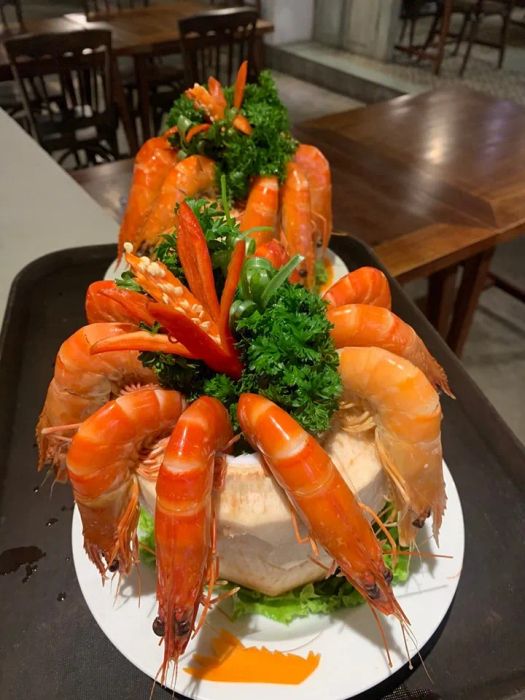 Các món hải sản tươi sống tại Hải sản Chợ Bình Điền