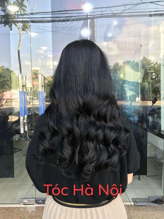 Không gian nghệ thuật đầy cảm hứng tại Tóc Hà Nội Hair Stylist