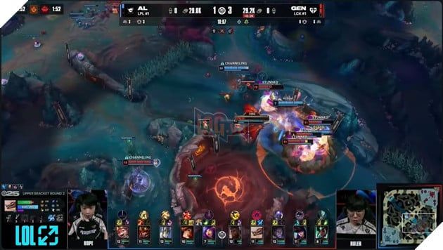 Màn phối hợp đỉnh cao của Anyone's Legend
