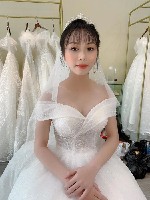 Hình ảnh 2: Nét đẹp quý phái với phong cách makeup tinh tế