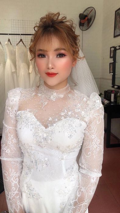 Hình ảnh 2: Nét đẹp tinh khôi với phong cách makeup trong trẻo