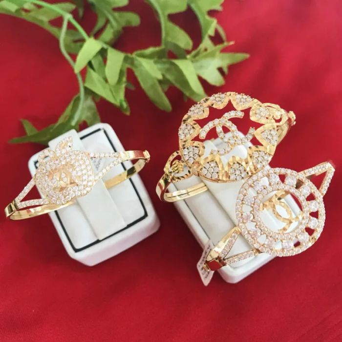 Những mẫu trang sức vàng tinh xảo tại Tiệm vàng Tôn Tiến Hoàng Dinh