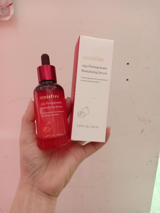 Khám phá không gian mua sắm sang trọng qua hình ảnh đầu tiên tại Hana Cosmetic